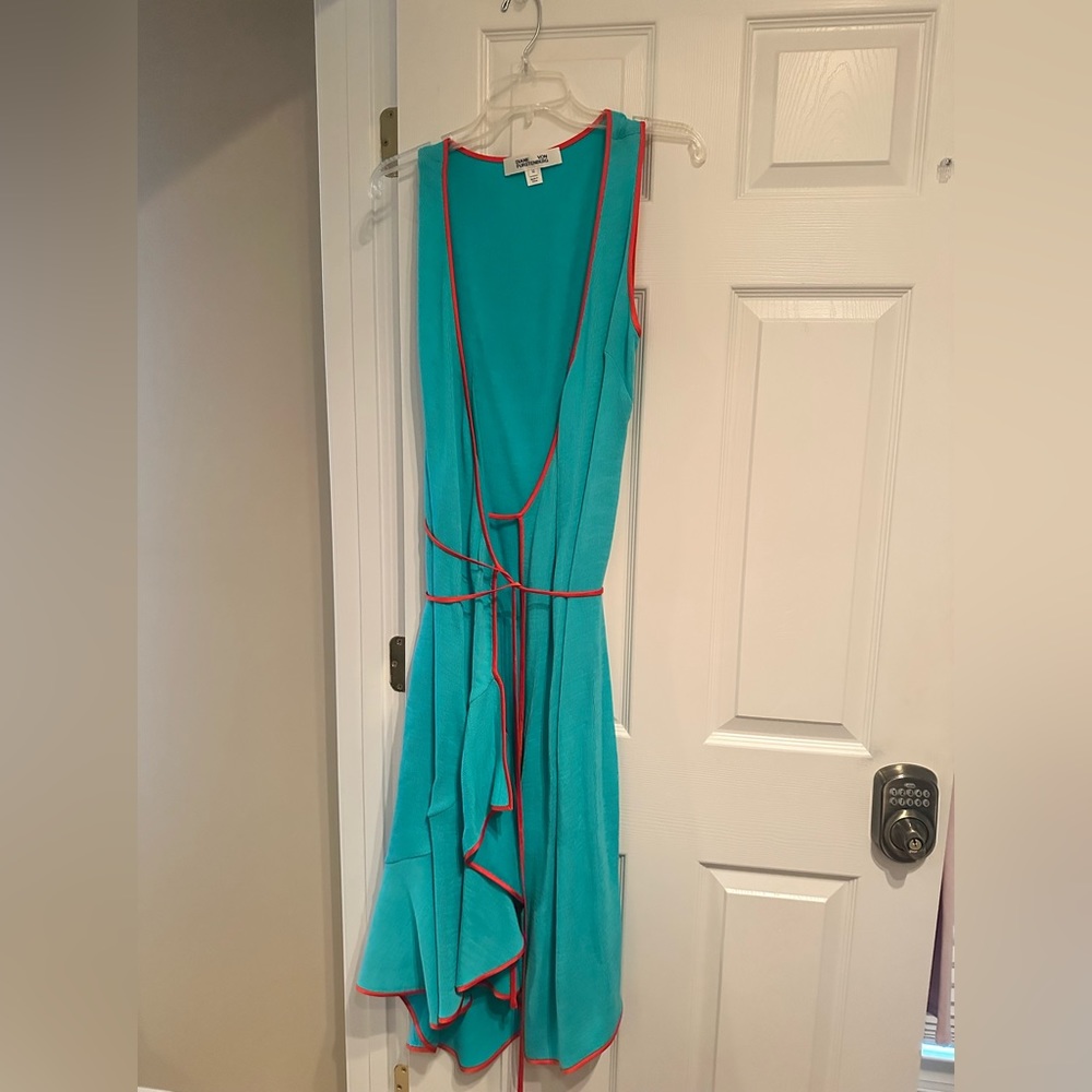 DVF wrap dress Size 10